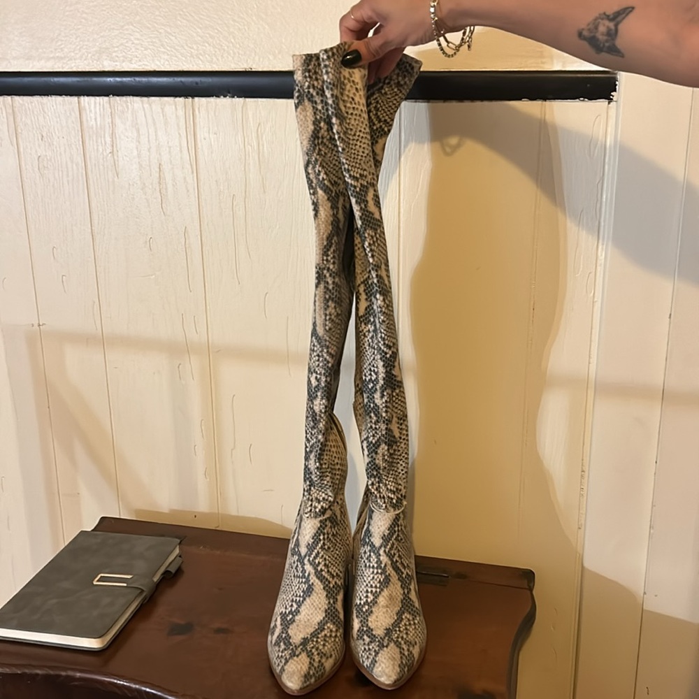 Steve Madden thigh high snake skin boots. - Picture 2 of 6